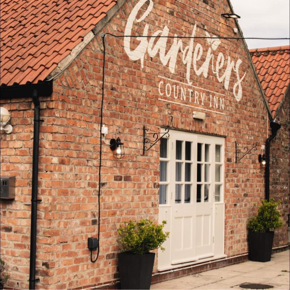 The Gardeners Country Inn Goxhill  Екстер'єр фото